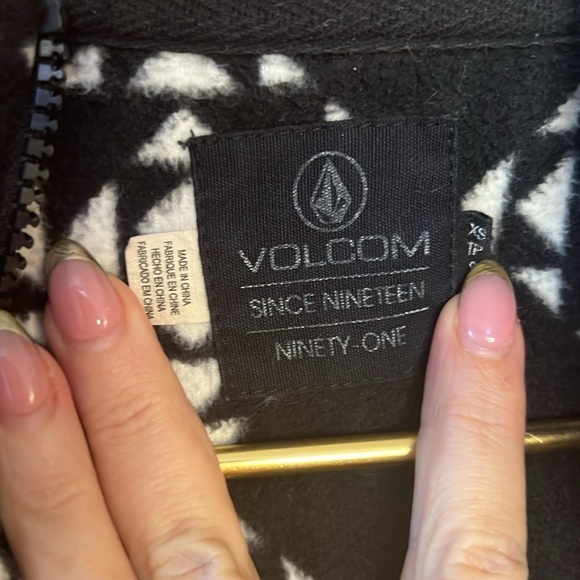 VOLCOM Jacket Cropped Fleece Zip Up with Hood | - Picture 3 of 8